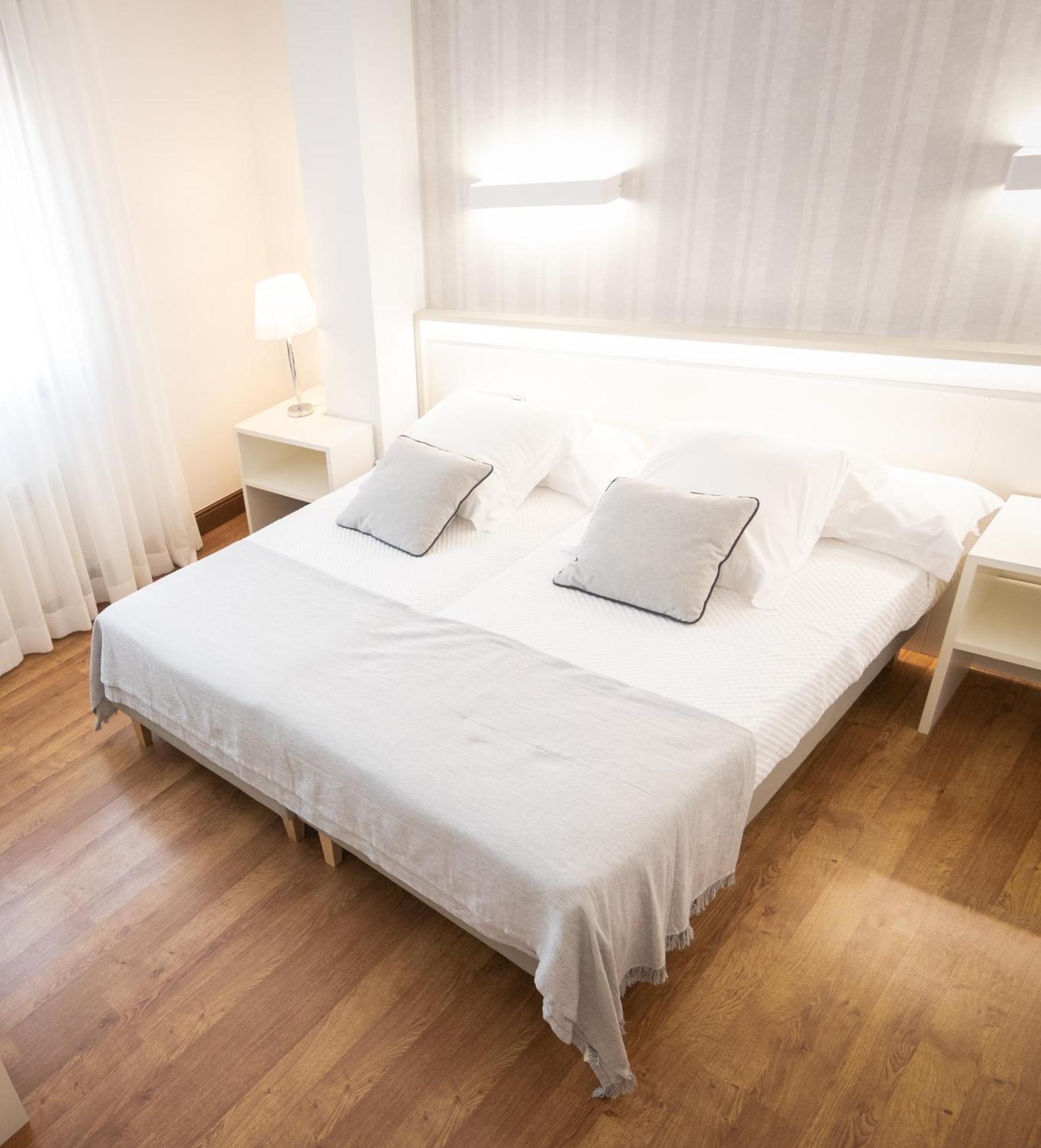Rivera Del Duero Hotel